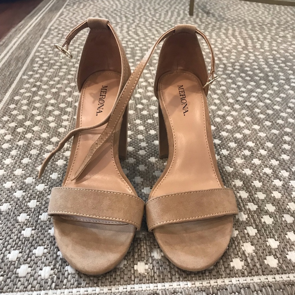 Tan heels